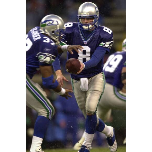 Matt HASSELBECK #8 2001 Seattle Seahawks PUMA jersey 48 L blue NFL vtg - Picture 7 of 12